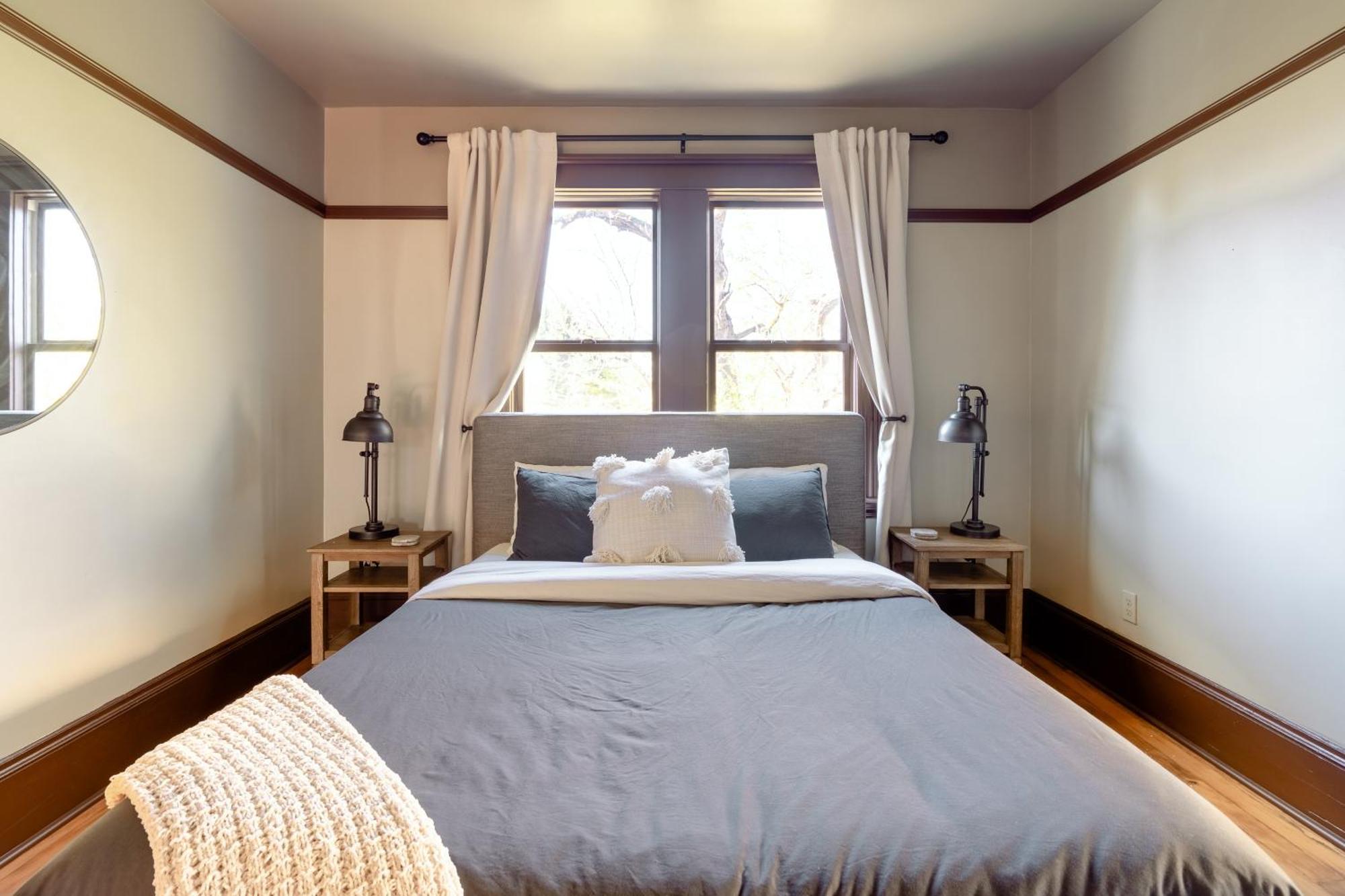 Holiday home Collection - 3br Historic Soul District Remodel