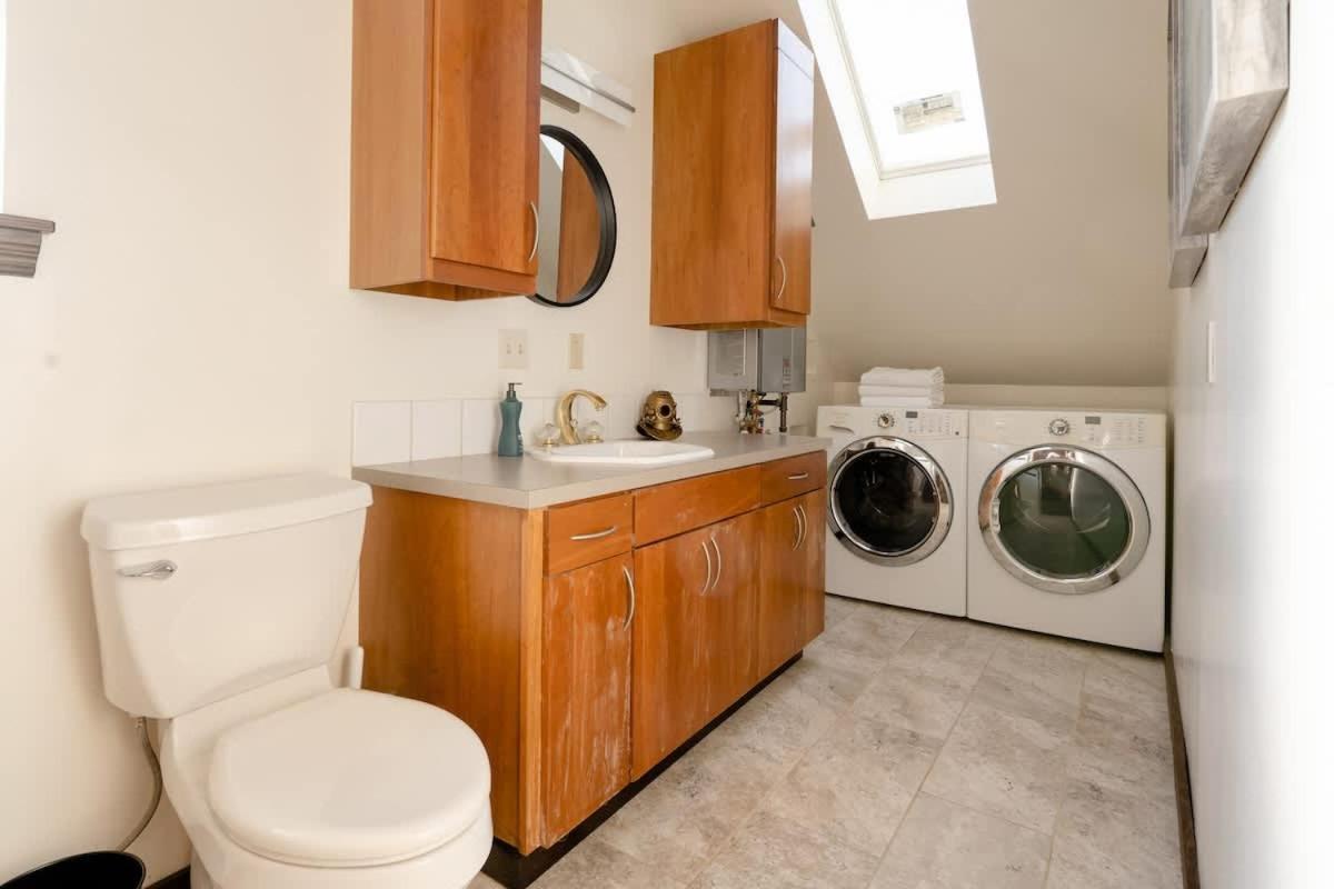 Collection - 3br Historic Soul District Remodel * Portland